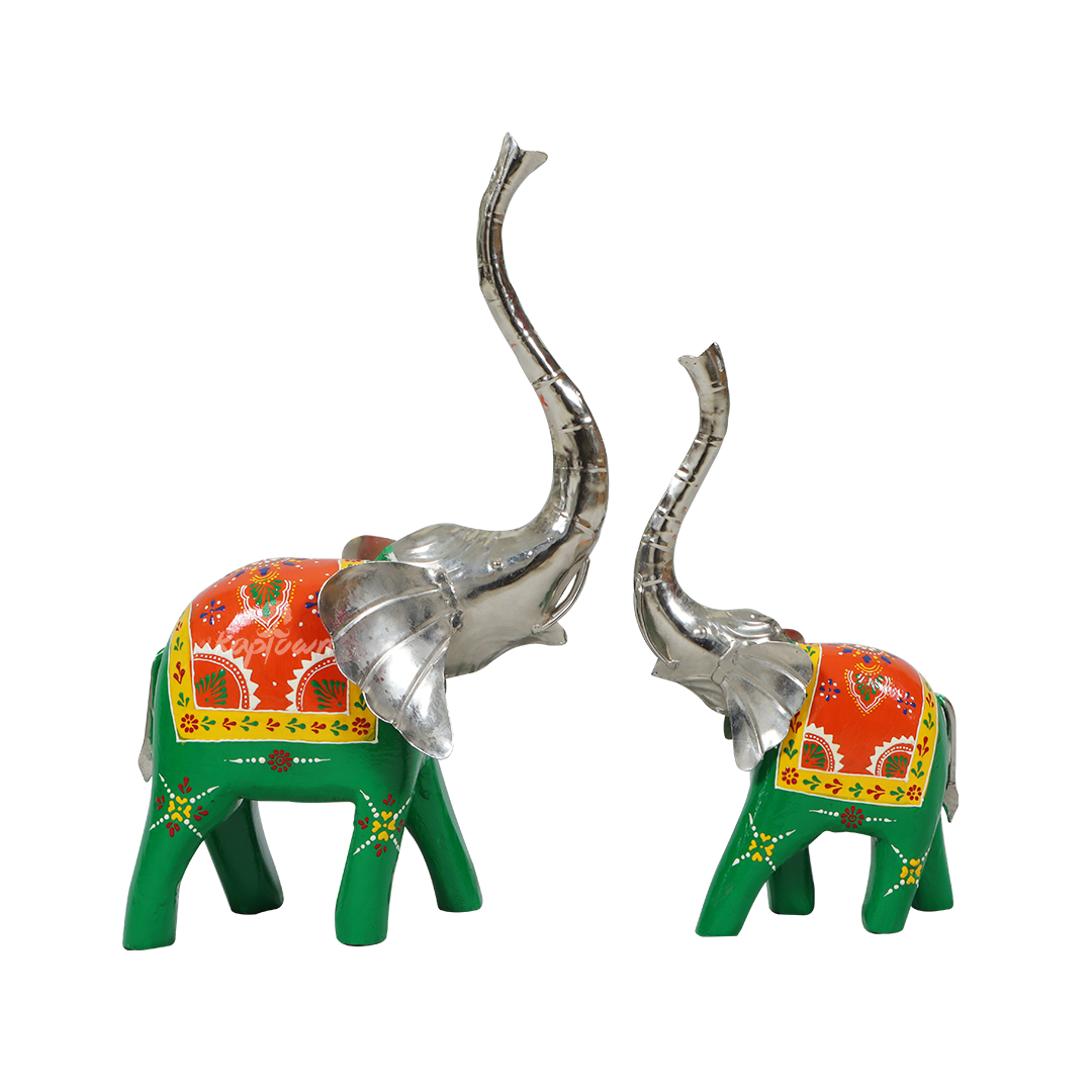 Baby And Mother Elephant Showpiece Set