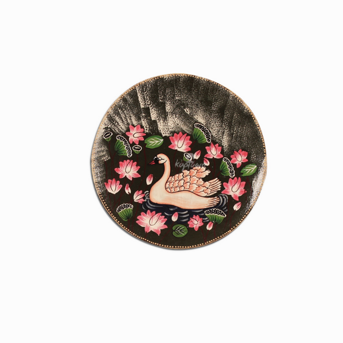Beautiful duck wall plates for home decor
