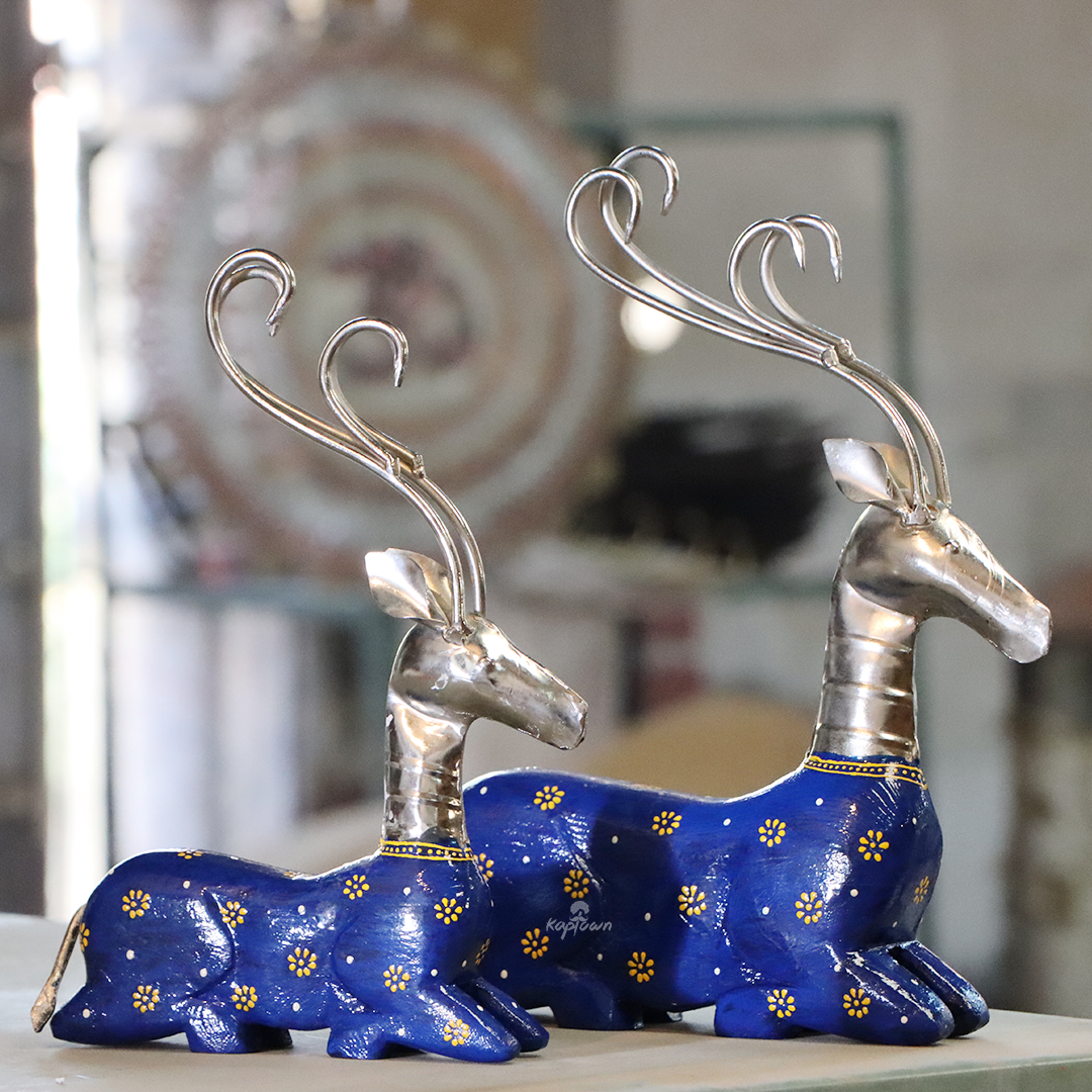 Blue Sitting Deer Set Showpiece