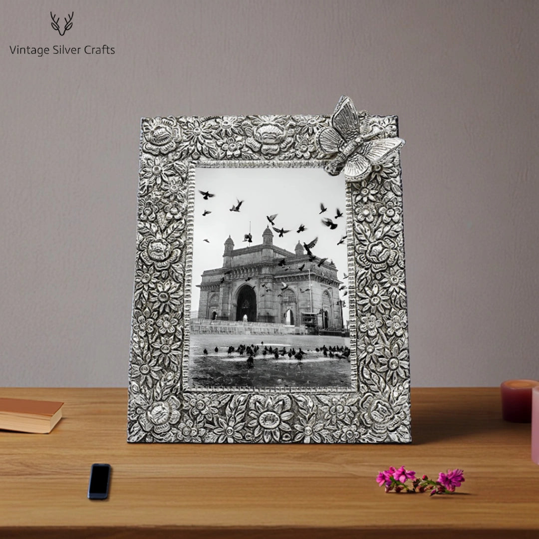 Elegant Butterfly Dreams Silver Photo Frame for Chic Home Decor - Stylish Picture Display Frame