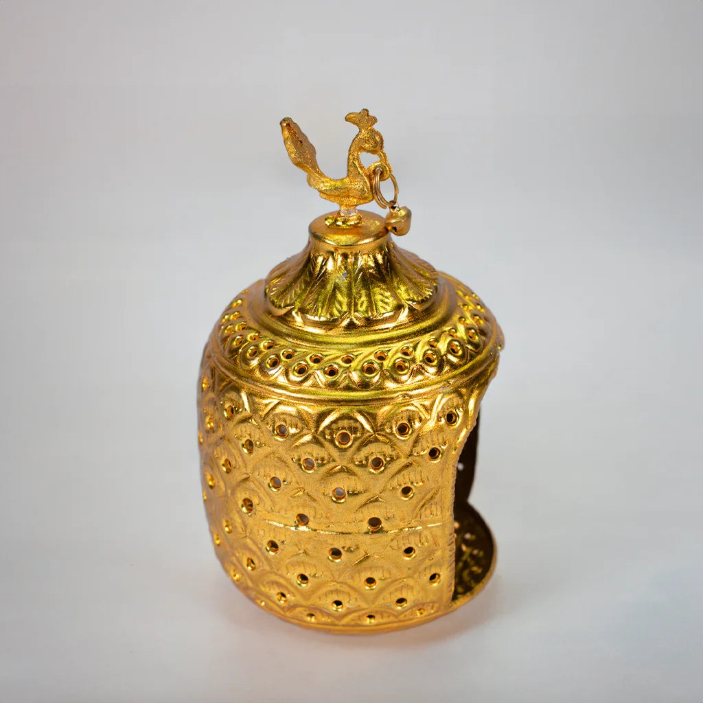 Indian  Handicraft Product Golden Majestic Lamp Holder