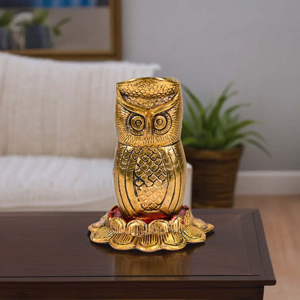 Golden Owl Showpiece