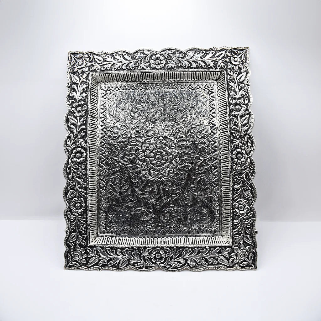 Handicraft Silver Elegance Tray – Premium Silver Serving Tray with Intricate Designs, Ideal for Luxury Table Settings and Elegant Occasions