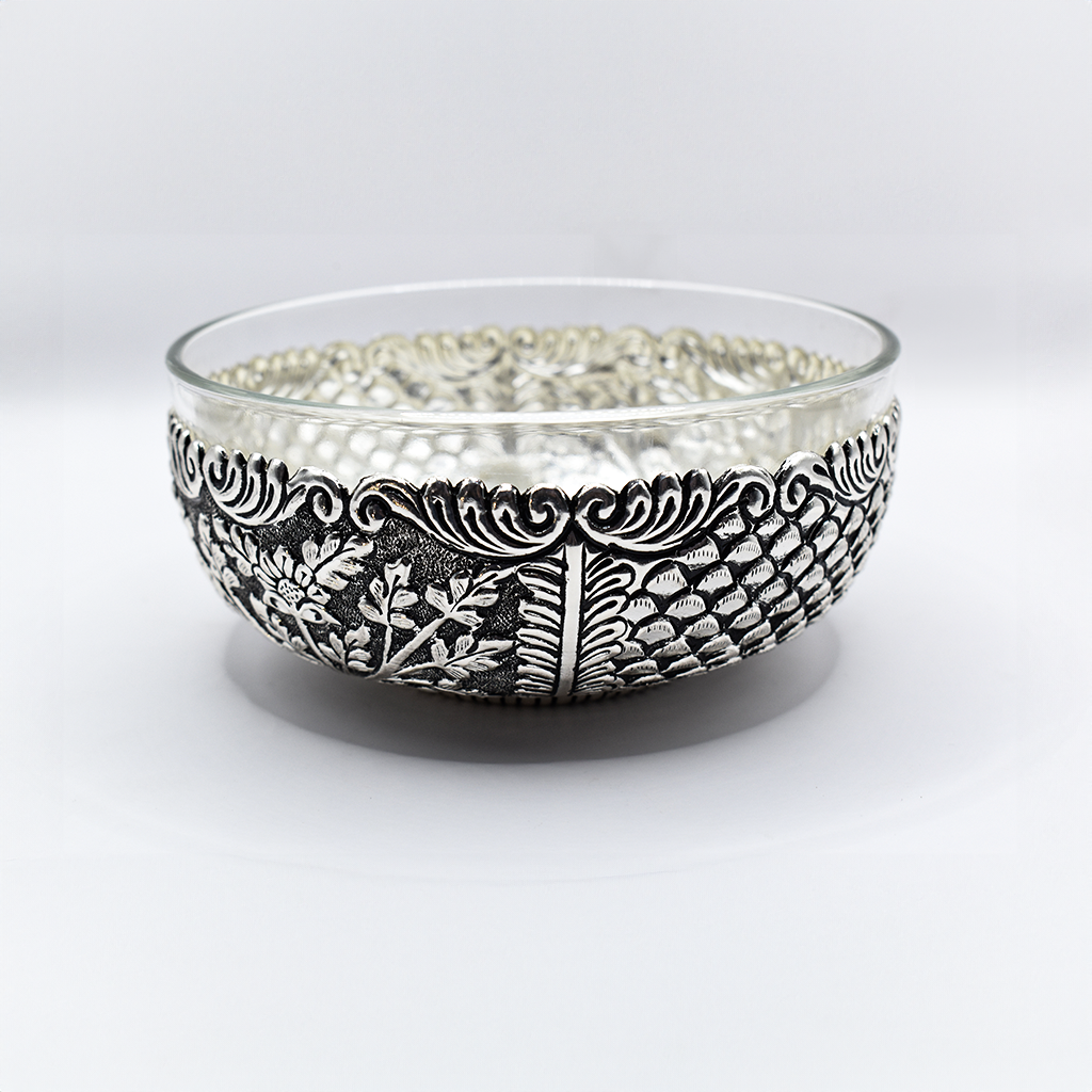 Timeless Beauty Silver Design Bowl(Set  of 3 bowls)