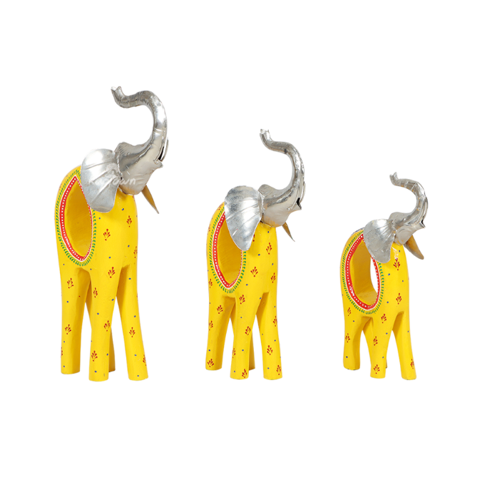 Standing Elephant Showpiece Gift Set
